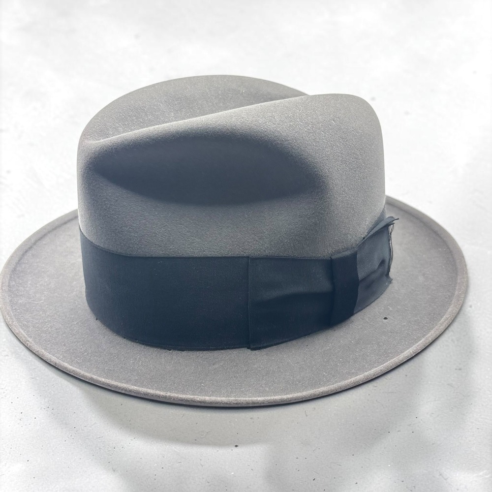 Vintage Fedora Hat Cavanagh 7 1/4 Grey Fur Felt Grosgrain Band New York